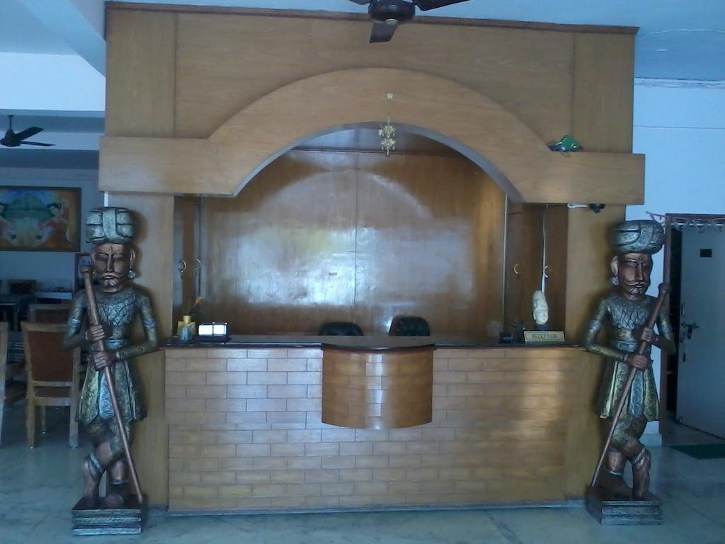 Hotel Sambodhi Bhopal Extérieur photo