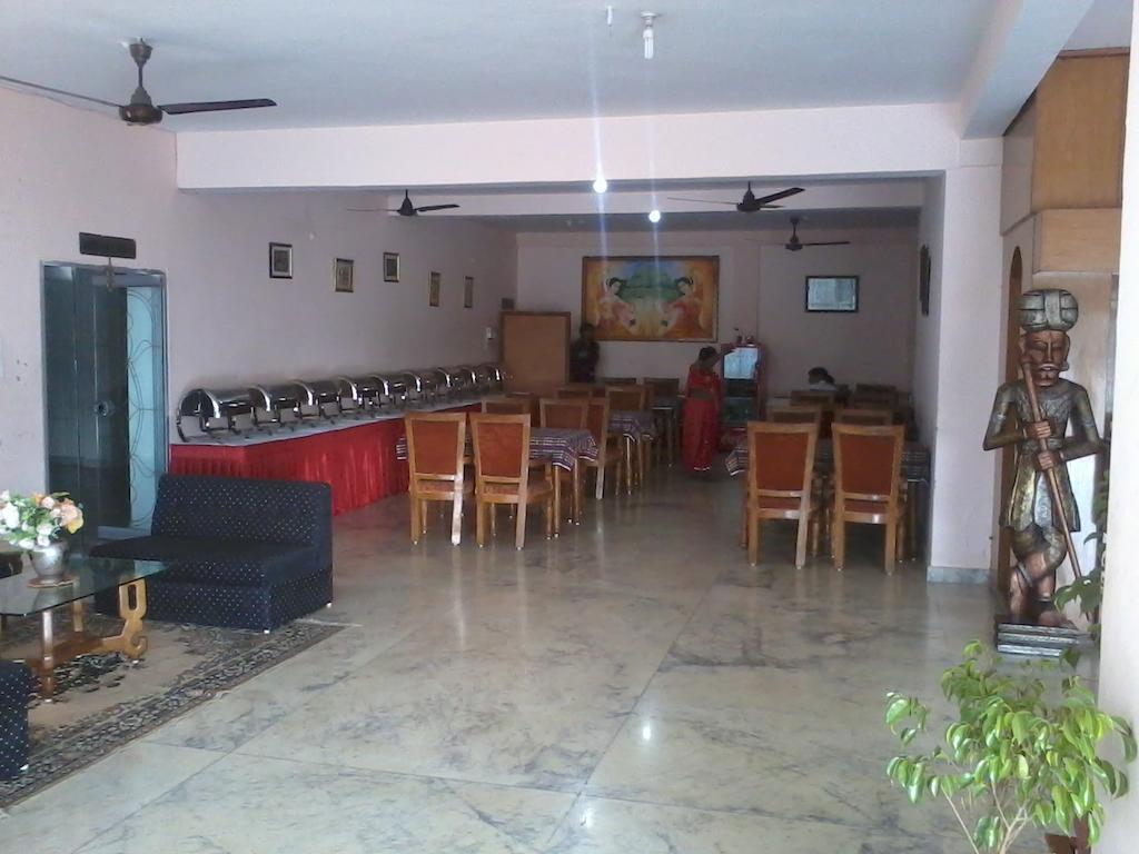 Hotel Sambodhi Bhopal Extérieur photo